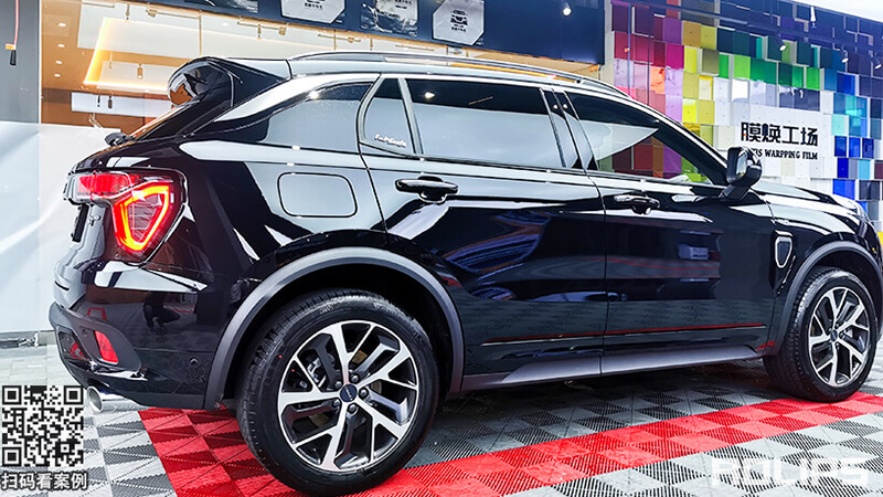 領(lǐng)克貼什么車衣好？