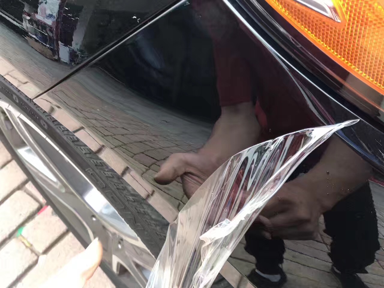 貼隱形車衣還用打蠟嗎？車衣和打蠟哪個對車漆更具有保護作用？