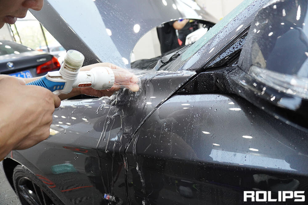 車衣怎么貼？汽車貼車衣詳細步驟流程教程（7）