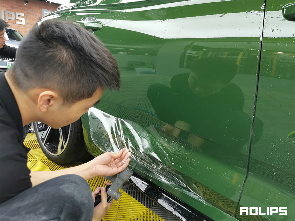 剛貼的隱形車衣可以直接跑高速么？多久可以行使？（4）
