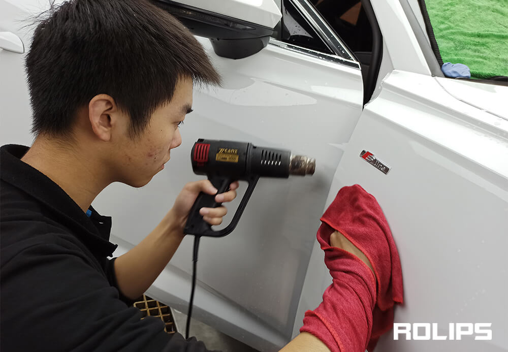 車漆上留下的膠怎么快速清除？